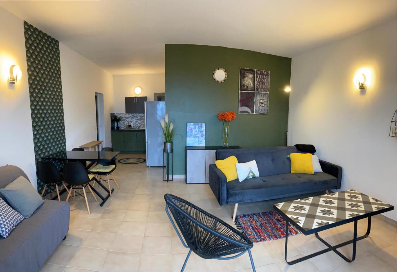 Appartements Vue Mer แซ็งต์-โฟลร็องต์ ภายนอก รูปภาพ