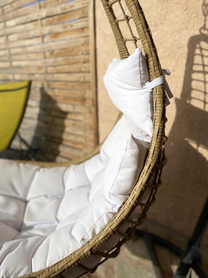 Appartements Vue Mer แซ็งต์-โฟลร็องต์ ภายนอก รูปภาพ