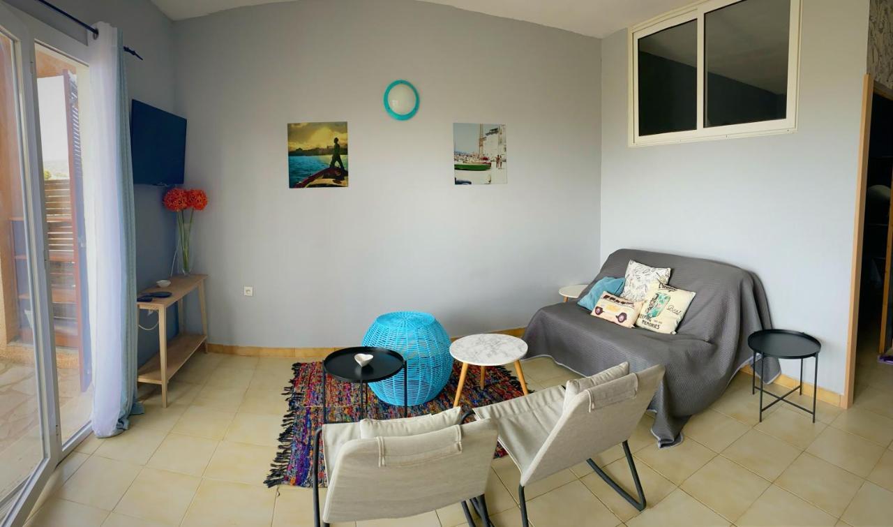 Appartements Vue Mer แซ็งต์-โฟลร็องต์ ภายนอก รูปภาพ