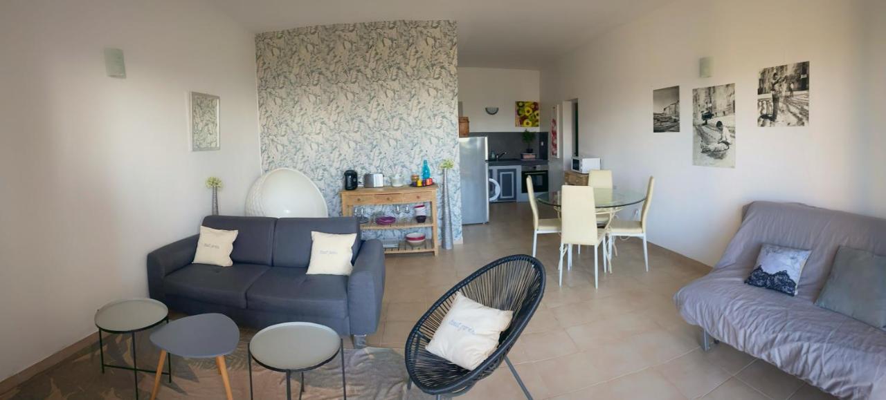 Appartements Vue Mer แซ็งต์-โฟลร็องต์ ภายนอก รูปภาพ